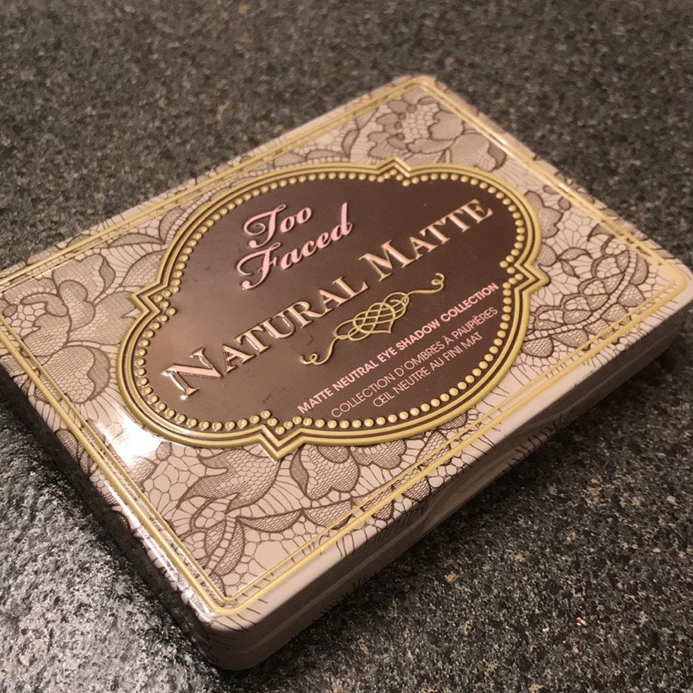 Too Faced Natural Matte Eyeshadow Pallete